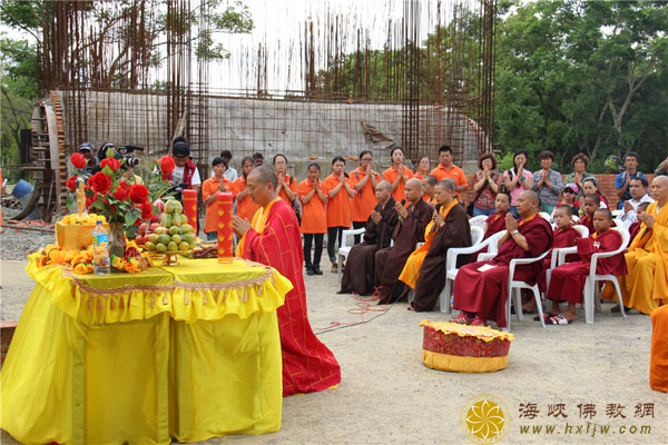 「蓝毗尼」重庆长寿菩提寺于尼泊尔蓝毗尼圣园恭请圣火