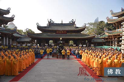 「佛教」南普陀寺2016年第一天做了一件暖心的事！