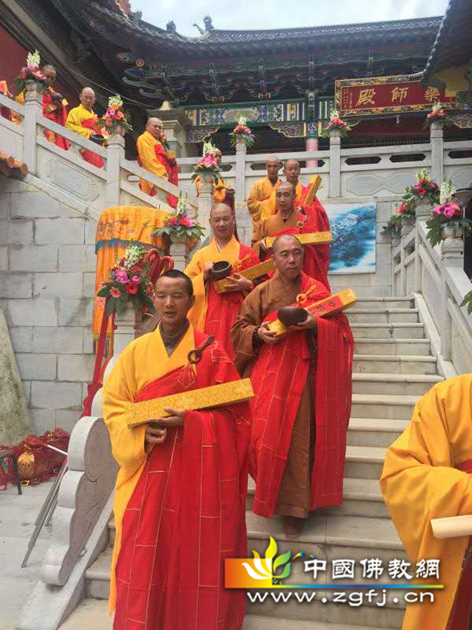 「佛教」云南省昆明曲靖市弥陀寺上明下道老和尚传法仪式隆重举行 「佛教」云南省昆明曲靖市弥陀寺上明下道老和尚传法仪式隆重举行