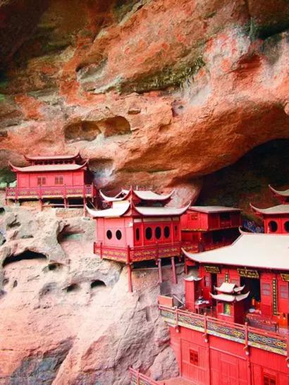 「寺庙」福建深山惊现绝世奇观：一根柱子撑起整座寺庙