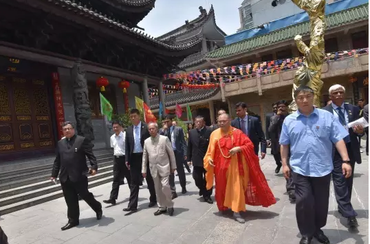 「华林」印度总统慕克吉到访广东广州西来初地华林禅寺 「华林」印度总统慕克吉到访广东广州西来初地华林禅寺