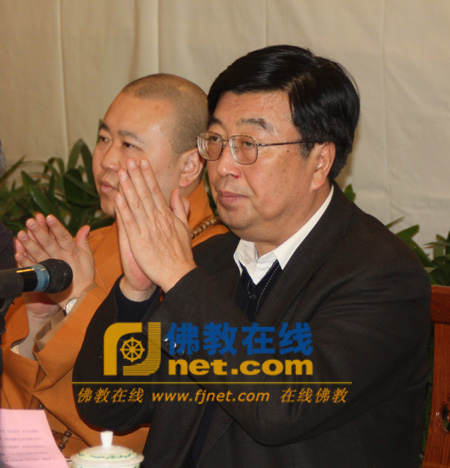 「佛教」“当代宗教媒体的定位与责任研讨会”在上海圆满闭幕 「佛教」“当代宗教媒体的定位与责任研讨会”在上海圆满闭幕
