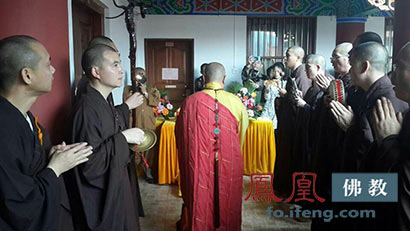 「佛教」广东珠海普陀寺龙象法师“送关”仪式 明生大和尚率众封关