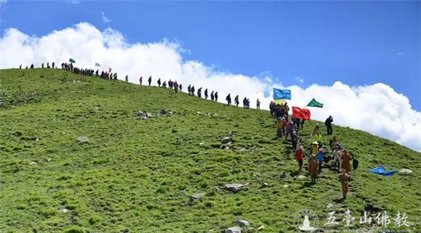 「五台山」五台山文殊洞圆满举办第二届环保朝台行