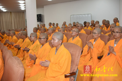 「佛教」福建闽南佛学院隆重举行2015年秋季开学典礼