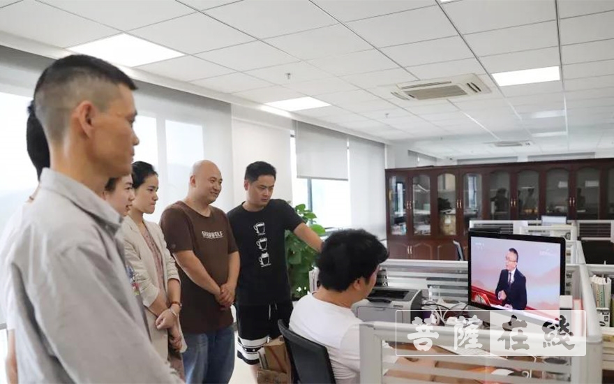 「全国人大」浙江佛学院组织全体在校师生员工收看十三届全国人大三次会议闭幕会特别报道 「全国人大」浙江佛学院组织全体在校师生员工收看十三届全国人大三次会议闭幕会特别报道