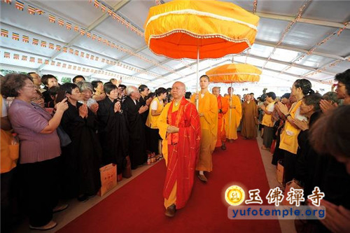 上海玉佛禅寺消除公共安全隐患保护性修缮工程开工典礼暨祈福大法会