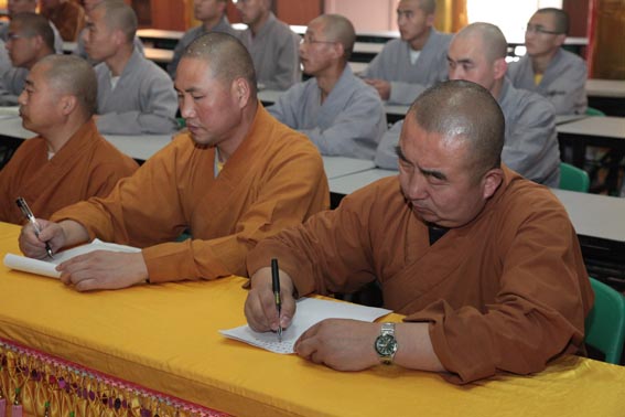 「佛教」智禅居士为法门寺佛学院学僧做“美国佛教概况”讲座