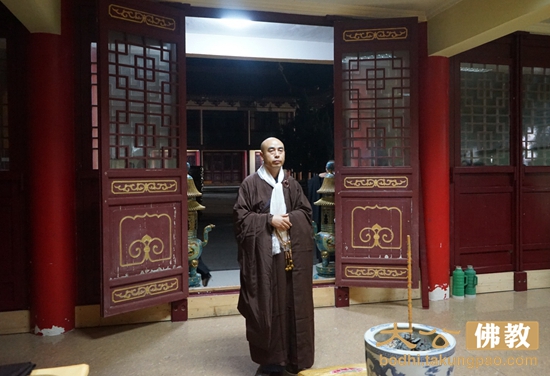 「佛教」安徽紫金寺四众弟子恭请觉真长老灵骨入塔安奉 「佛教」安徽紫金寺四众弟子恭请觉真长老灵骨入塔安奉