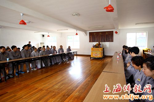 「普陀山」上海大圆通寺慧莲法师行脚一行朝圣普陀山圆满