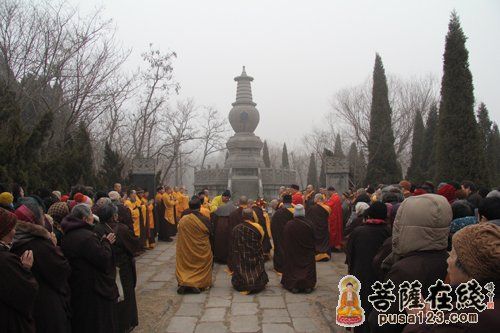 「佛教」河南大相国寺隆重举行纪念净严法师圆寂22周年活动
