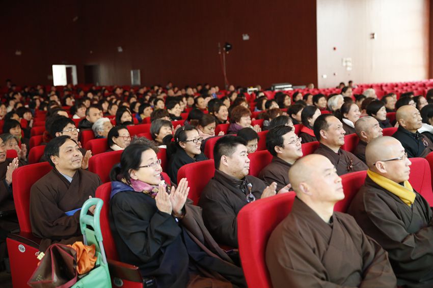 「佛教」传喜法师于郑州莲花源寺举行无遮甘露施食超荐法会