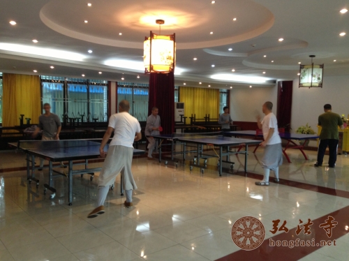 广东深圳弘法寺佛学院举行春季运动会