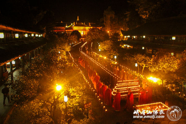 「峨眉山」四川峨眉山各寺举办法会恭祝大行普贤愿王菩萨圣诞