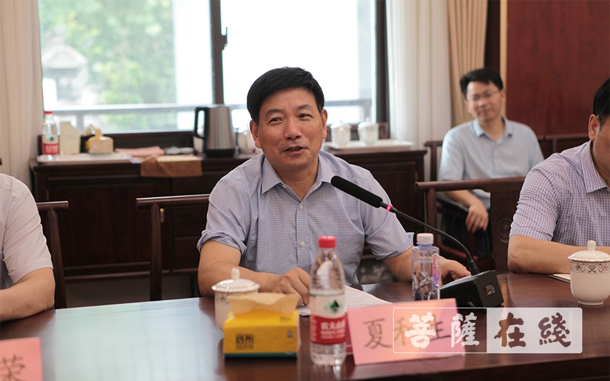 「佛教」镇江市副市长潘早云一行调研镇江市民族宗教工作