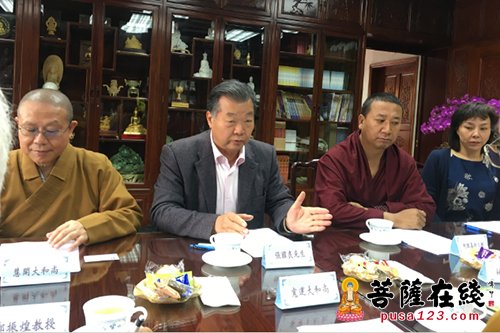 「佛教」三语系座谈会：承古人使命 扬中国佛教