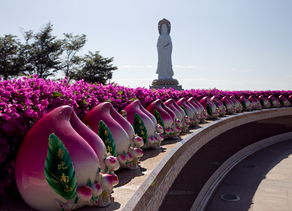 「观音」海南三亚海上观音举行吉祥上供祈福法会 「观音」海南三亚海上观音举行吉祥上供祈福法会