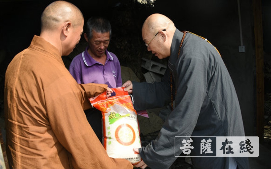 「壶瓶山」湖南佛慈2020救灾帮困助学慈善行第七站——石门县壶瓶山镇 「壶瓶山」湖南佛慈2020救灾帮困助学慈善行第七站——石门县壶瓶山镇