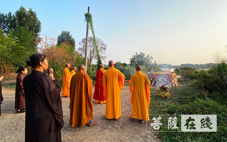 「法华寺」成就十方慈孝之心 湘阴法华寺举行祭祖法会