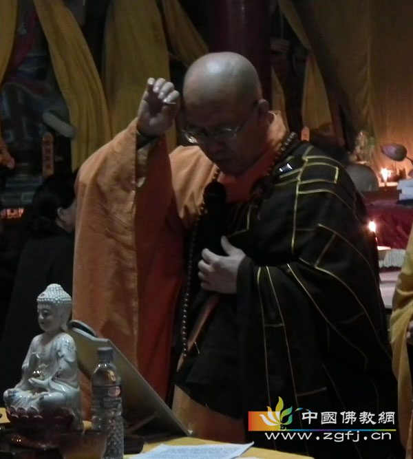 「八关斋戒」明证大和尚在白雀庵为在家居士传授八关斋戒