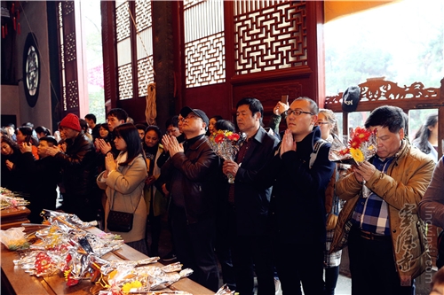 「灵隐寺」浙江杭州灵隐寺为台湾地震灾区举行祈福超荐法会 「灵隐寺」浙江杭州灵隐寺为台湾地震灾区举行祈福超荐法会
