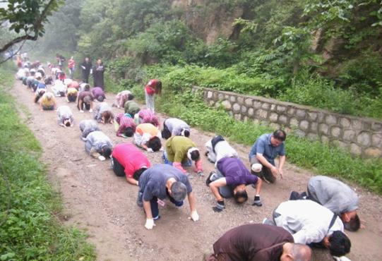 「文化」北京门头沟白瀑寺朝山礼佛活祈愿行动