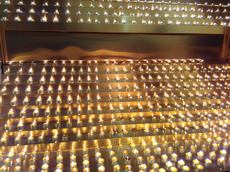 「佛教」北京大觉堂五台山供灯，祁请善知识长久住世