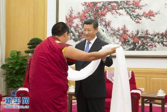 「习近平」揭秘西藏新转世活佛培训班都学什么