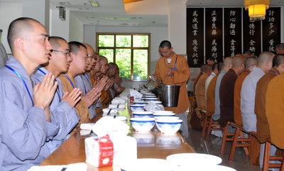 「中国佛学院普陀山学院」中国佛学院普陀山学院2012年度招生工作取得双丰收