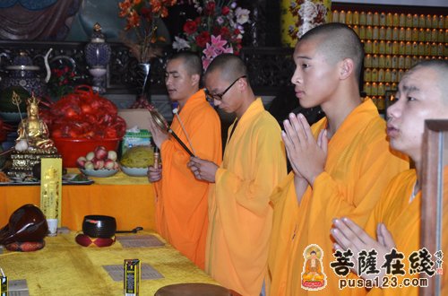 「重元寺」苏州重元寺全体僧众于地藏殿启建2013盂兰盆法会