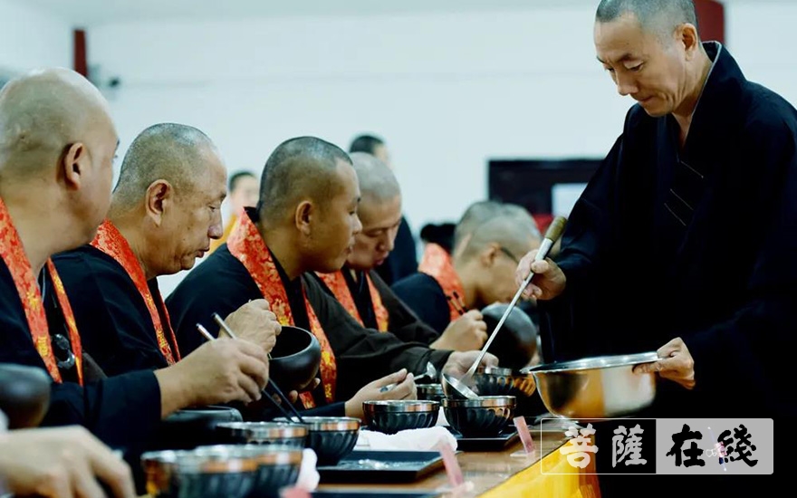 「佛教」与青灯古佛相伴，徐州宝莲寺首期短期出家体验班正式开班！