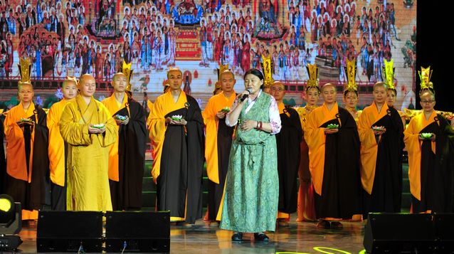 「传喜法师」13.5.13.传喜法师主持江苏镇江“天籁梵音”恭迎佛陀圣诞祈福梵呗音乐会