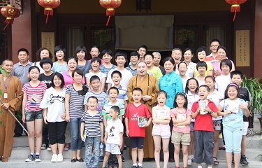 「佛教」江苏同觉寺举办2011“智慧.心之旅”暑期体验营第一季