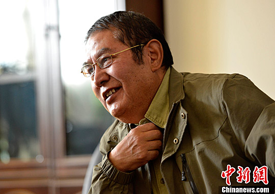 「洛桑」七旬活佛谈今日西藏人人平等自由 「洛桑」七旬活佛谈今日西藏人人平等自由