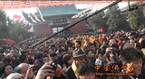 「佛教」河南开封大相国寺隆重举行开放二十周年庆典暨五百罗汉开光法会 「佛教」河南开封大相国寺隆重举行开放二十周年庆典暨五百罗汉开光法会