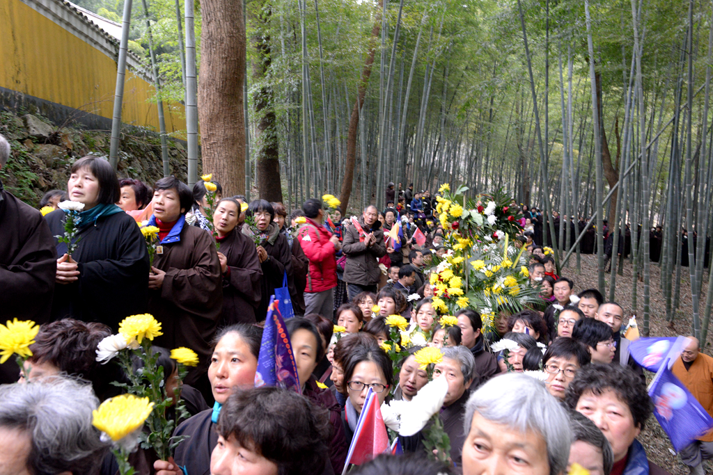 「传喜法师」慈母恩娑婆苦 圣佛悲愿莲池会——传喜法师送母生西金银舍利显母德 「传喜法师」慈母恩娑婆苦 圣佛悲愿莲池会——传喜法师送母生西金银舍利显母德
