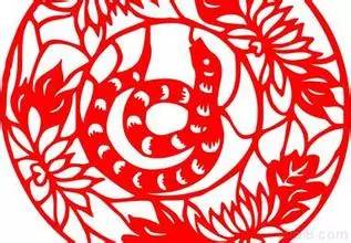 仁爱不杀,感赤蛇托梦报恩 仁爱不杀,感赤蛇托梦报恩