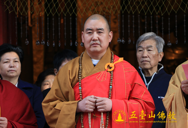 「佛教」纪念禧钜老和尚往生十周年千僧法会在山西五台山显通寺隆重举行 「佛教」纪念禧钜老和尚往生十周年千僧法会在山西五台山显通寺隆重举行