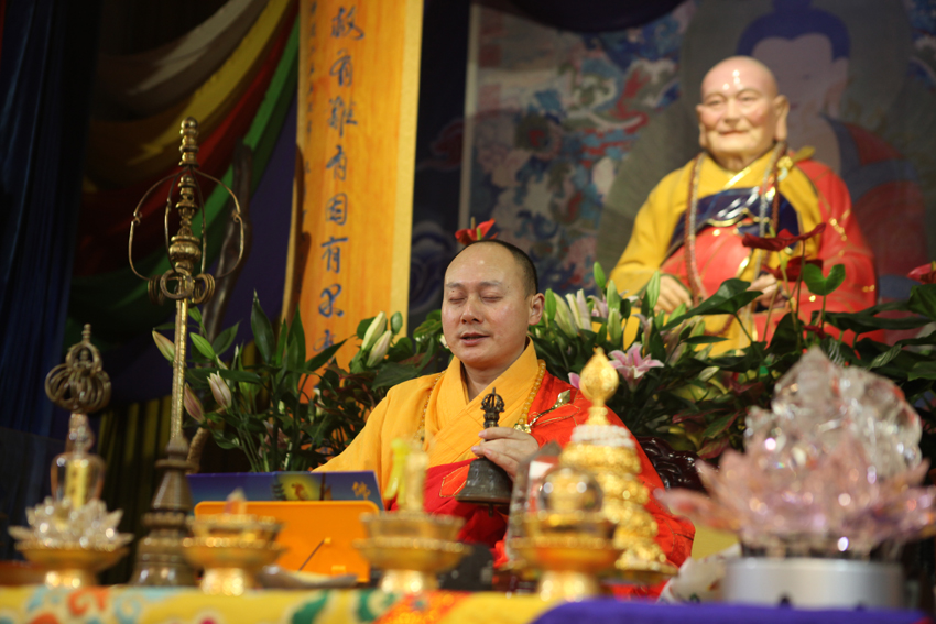 「佛教」冬至日，宁波慧日禅寺举行祭天祀祖施食超荐法会