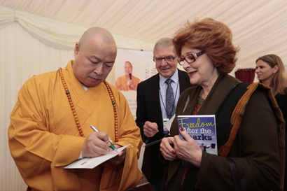 「佛教」英国上议院近500年迎来首位中国大和尚 「佛教」英国上议院近500年迎来首位中国大和尚