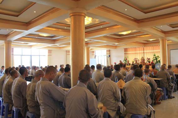 「佛教」陕西法门寺佛学院召开2013-2014学年度第二学期期末总结及表彰大会 「佛教」陕西法门寺佛学院召开2013-2014学年度第二学期期末总结及表彰大会