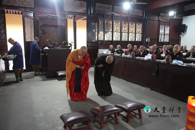 「佛教」农历七月十五 浙江宁波天童禅寺举行请职仪式