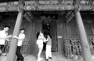 「万寿寺」北京万寿寺长生殿整顿后重新开放 风水先生被请离