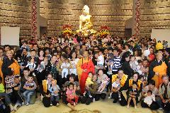 「佛教」新西兰2012年浴佛节多元文化祈福法会 万人欢喜共度