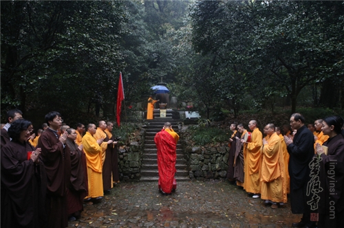 「清明节」浙江杭州灵隐寺举行清明节礼祖纪念活动 「清明节」浙江杭州灵隐寺举行清明节礼祖纪念活动