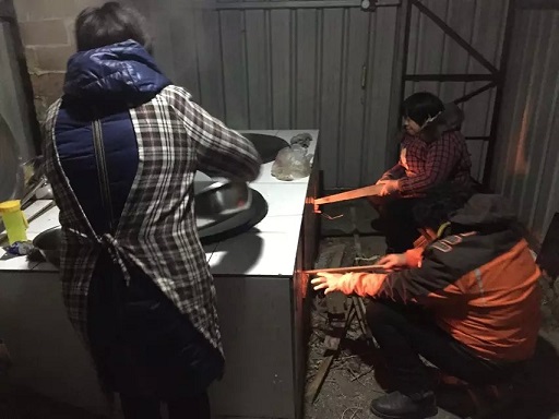 「邢台」河北邢台净域寺举行腊八施粥活动