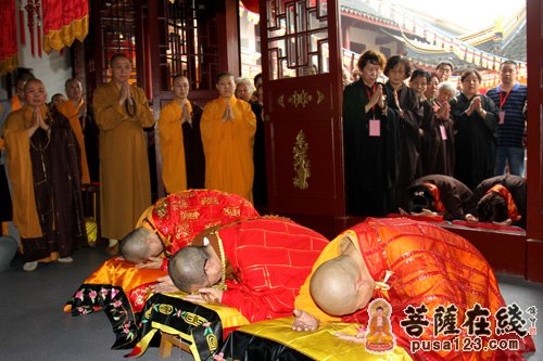 「佛教」上海奉贤旃檀庵隆重举行果圣法师荣膺监院庆典活动 「佛教」上海奉贤旃檀庵隆重举行果圣法师荣膺监院庆典活动