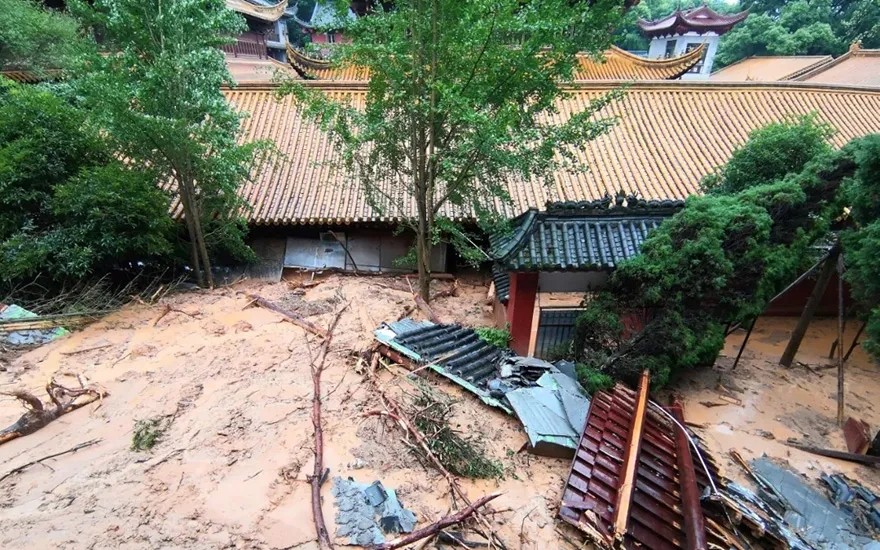 「佛教」禅宗薪火传千年 何惧暴雨袭净居