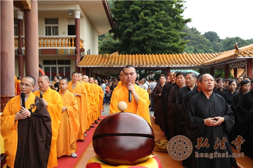 「华严寺」广东弘法寺隆重举行恭送本焕长老舍利赴广州华严寺安奉法会