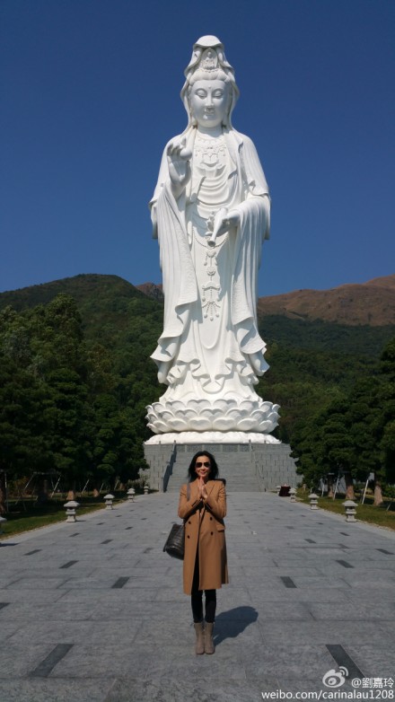 「刘嘉玲」刘嘉玲答谢生日祝福，晒寺院祈福照片